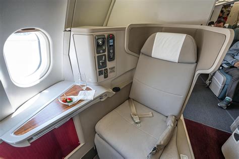 Dragonair/Cathay Dragon First Class Review.